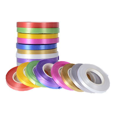 Bom preço A planície colore o rolo da fita do papel de embrulho do poliéster que empacota 2.0cm on-line